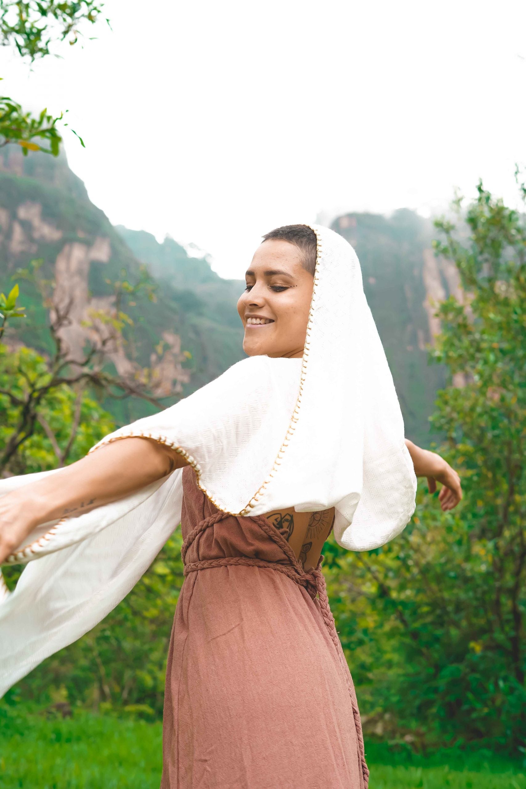 Magdalene Hood Scarf – Rosepetal Gold image 6