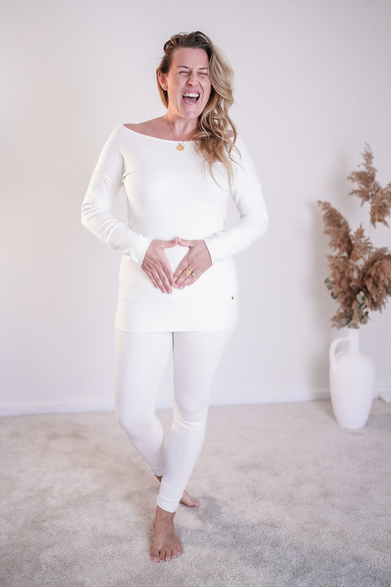 Soma Sweater White - Bamboo image 1