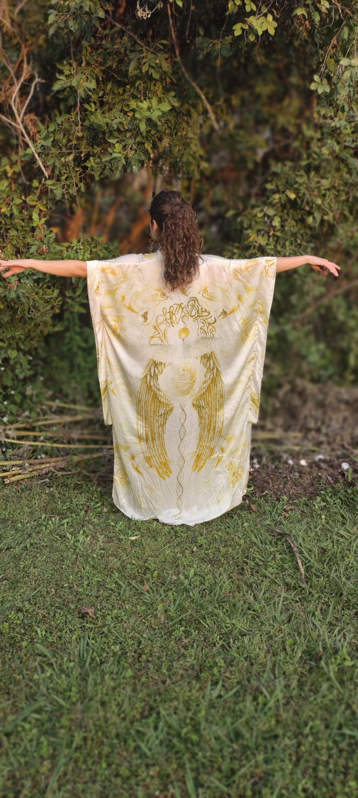 PRE ORDER – Magic White Rose Silk Kimono image 5