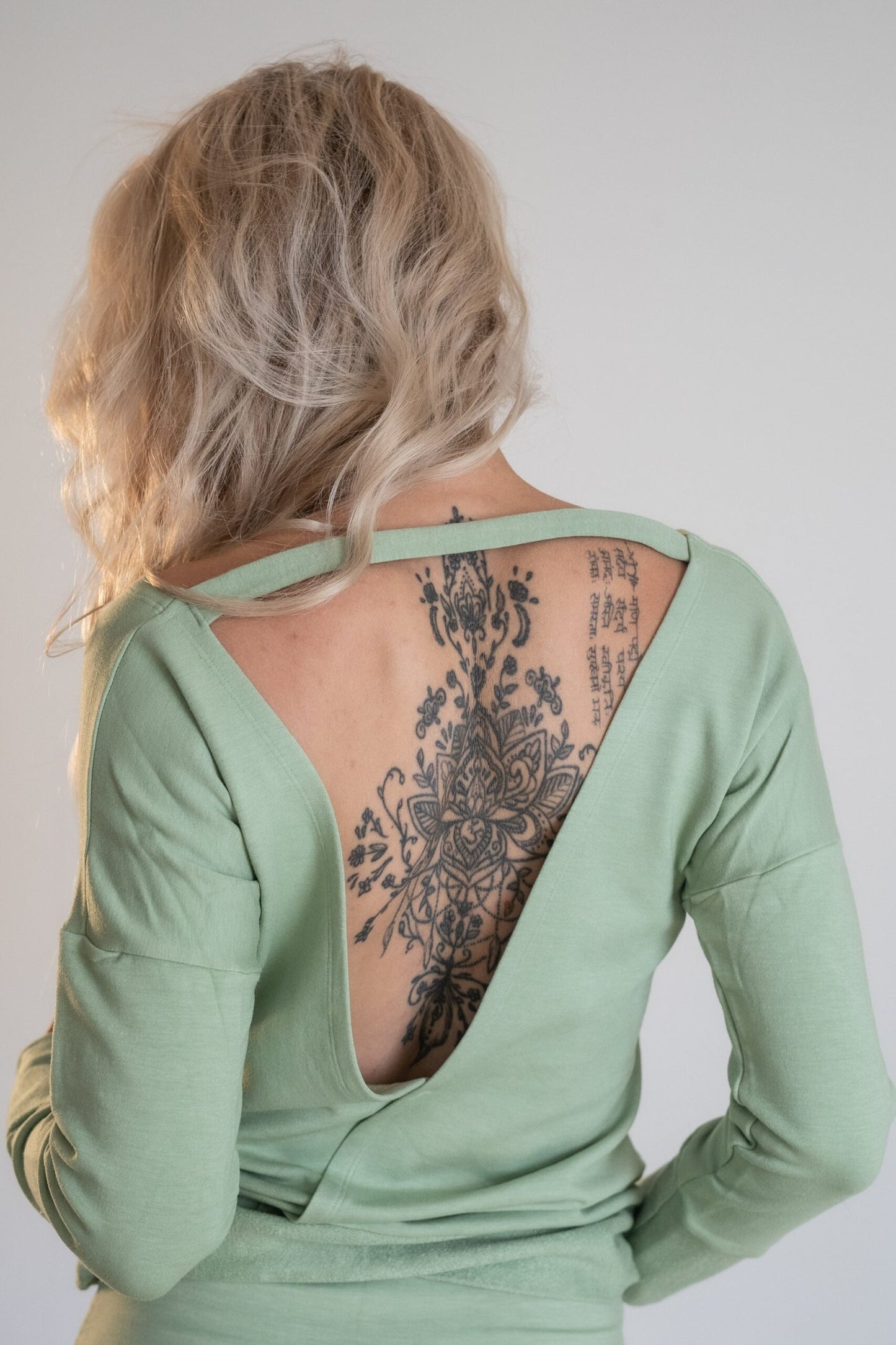 Soma Sweater Mint - Bamboo image 2