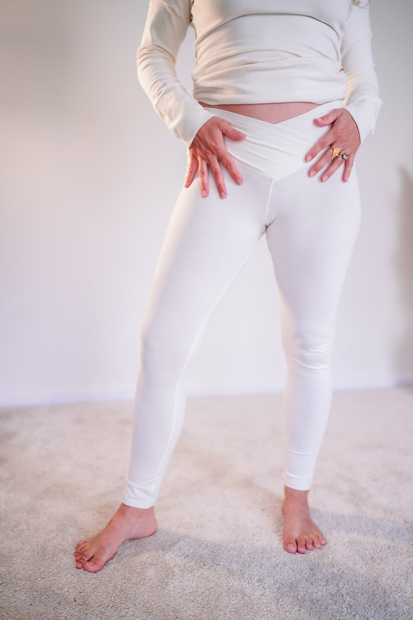 Lotus Leggings White - Bamboo image 2