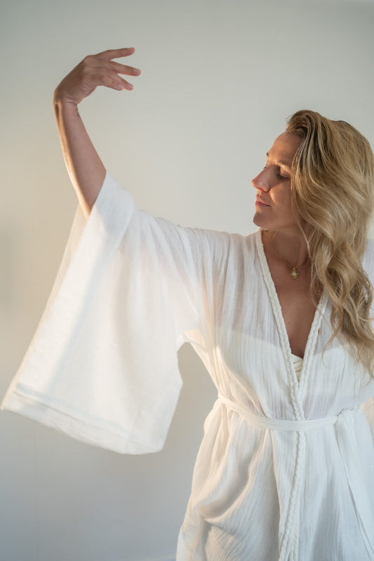 Tayu Kimono White - Nettle Fibre image 0