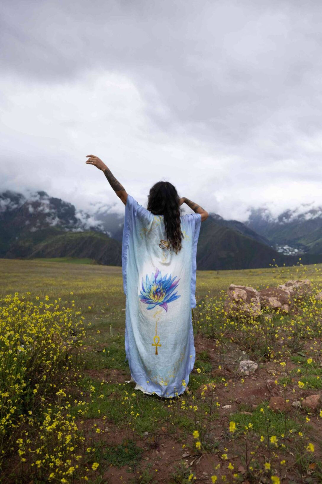 PRE ORDER – Blue Lotus Priestess - Silk Kimono - Image 12