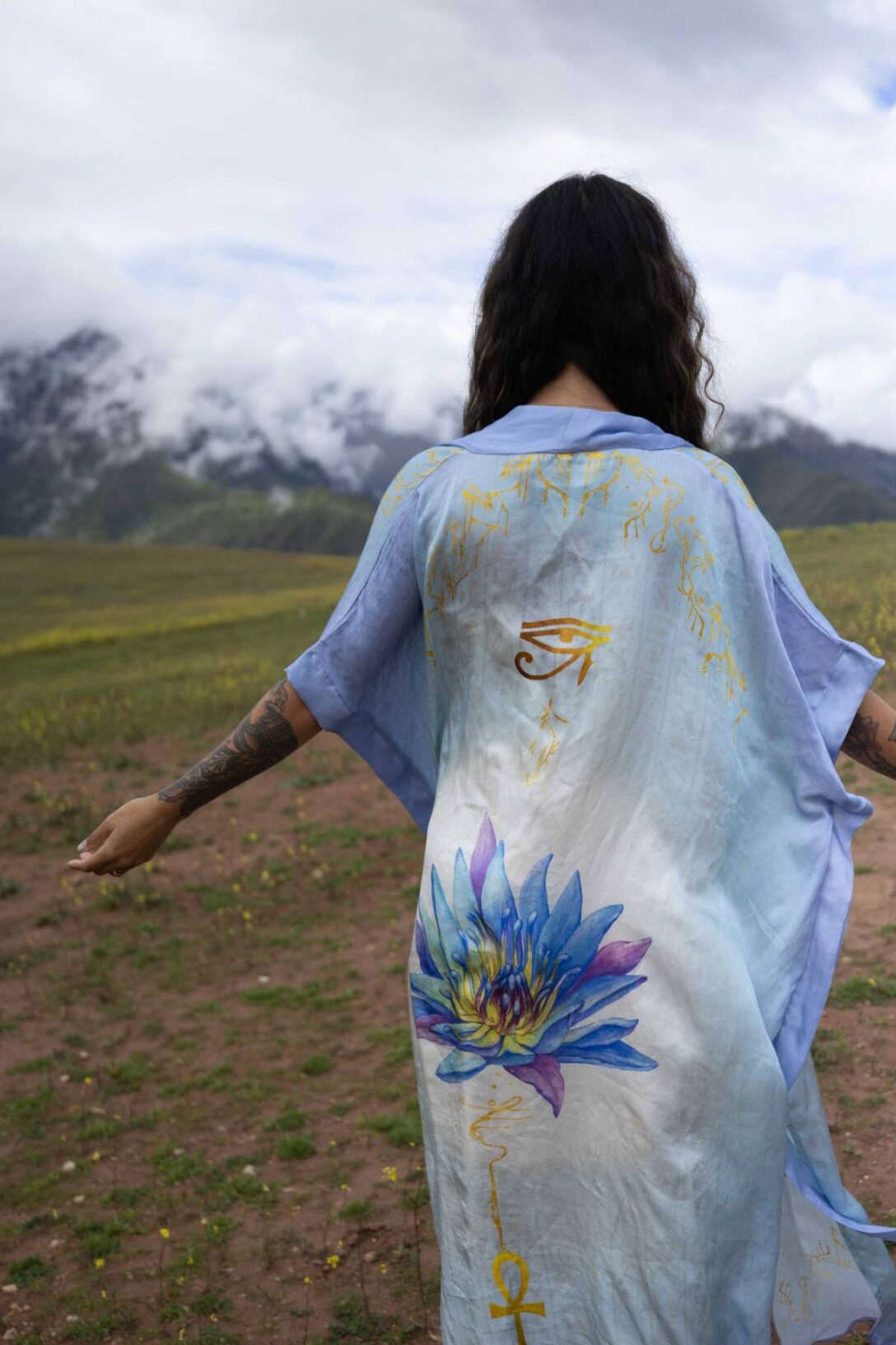 PRE ORDER – Blue Lotus Priestess - Silk Kimono - Image 8